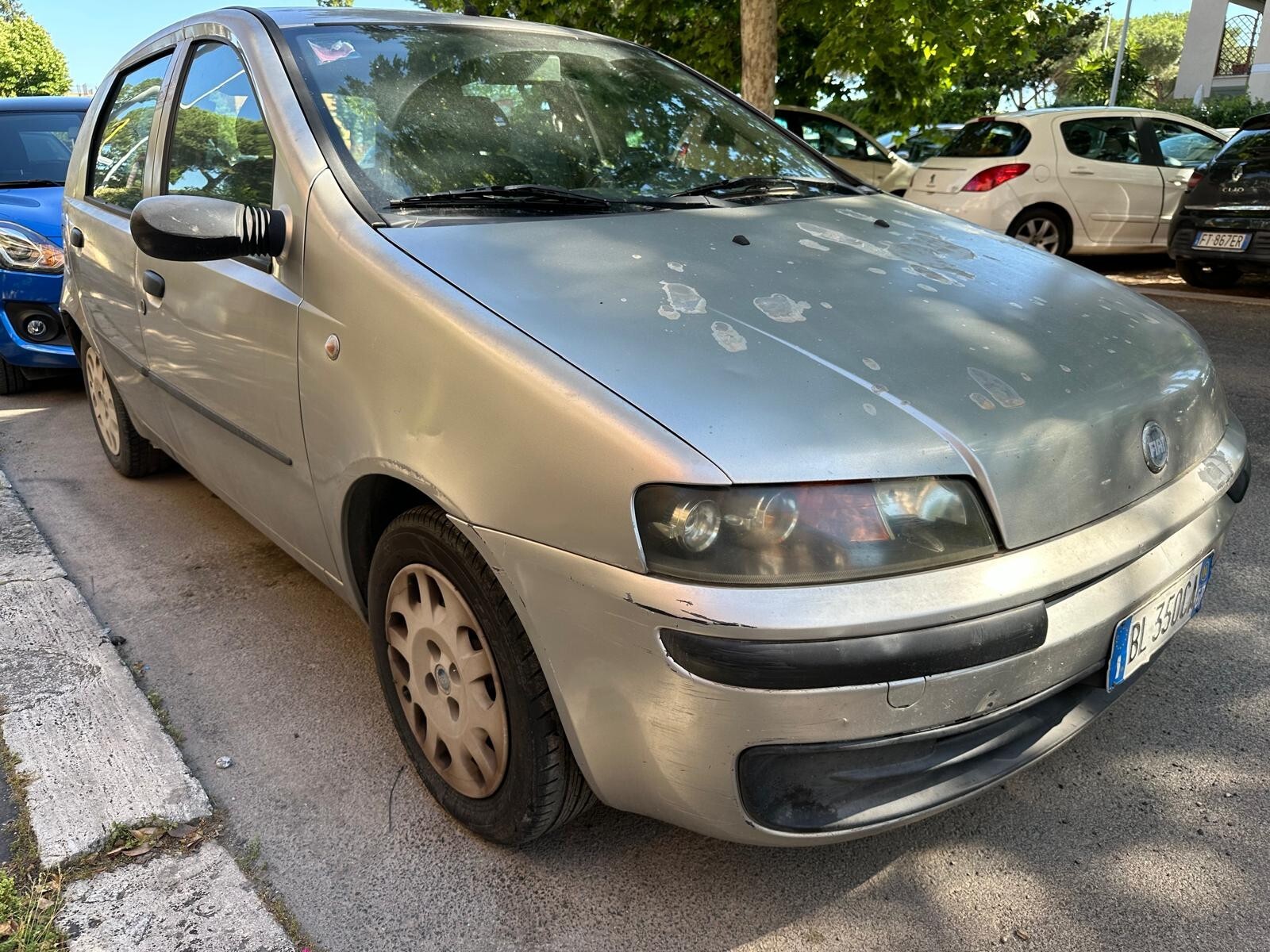 Fiat Punto 1.9 JTD 5 porte HLX foto 1