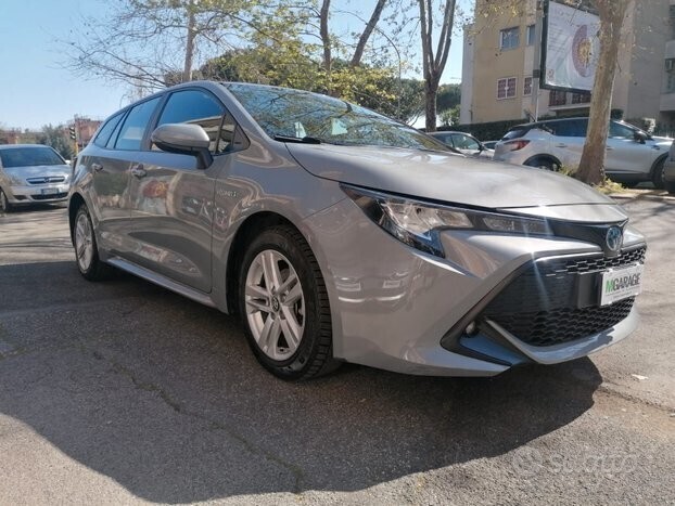 Toyota Corolla SW Hybrid Business NO OBBL. FINANZ. foto 1